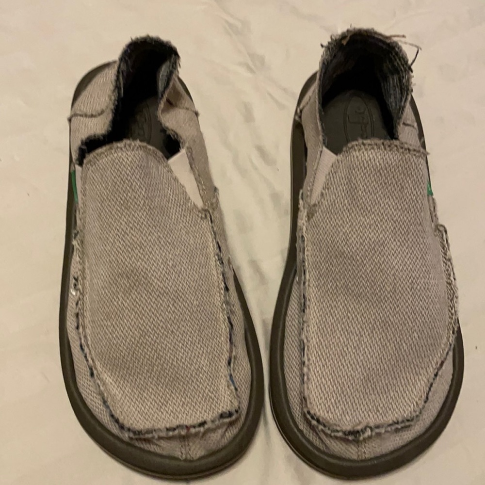Sanuk size 7